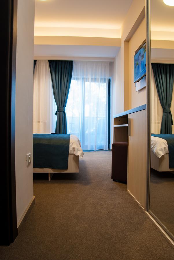 Milano Blue Mamaia Hotell Eksteriør bilde