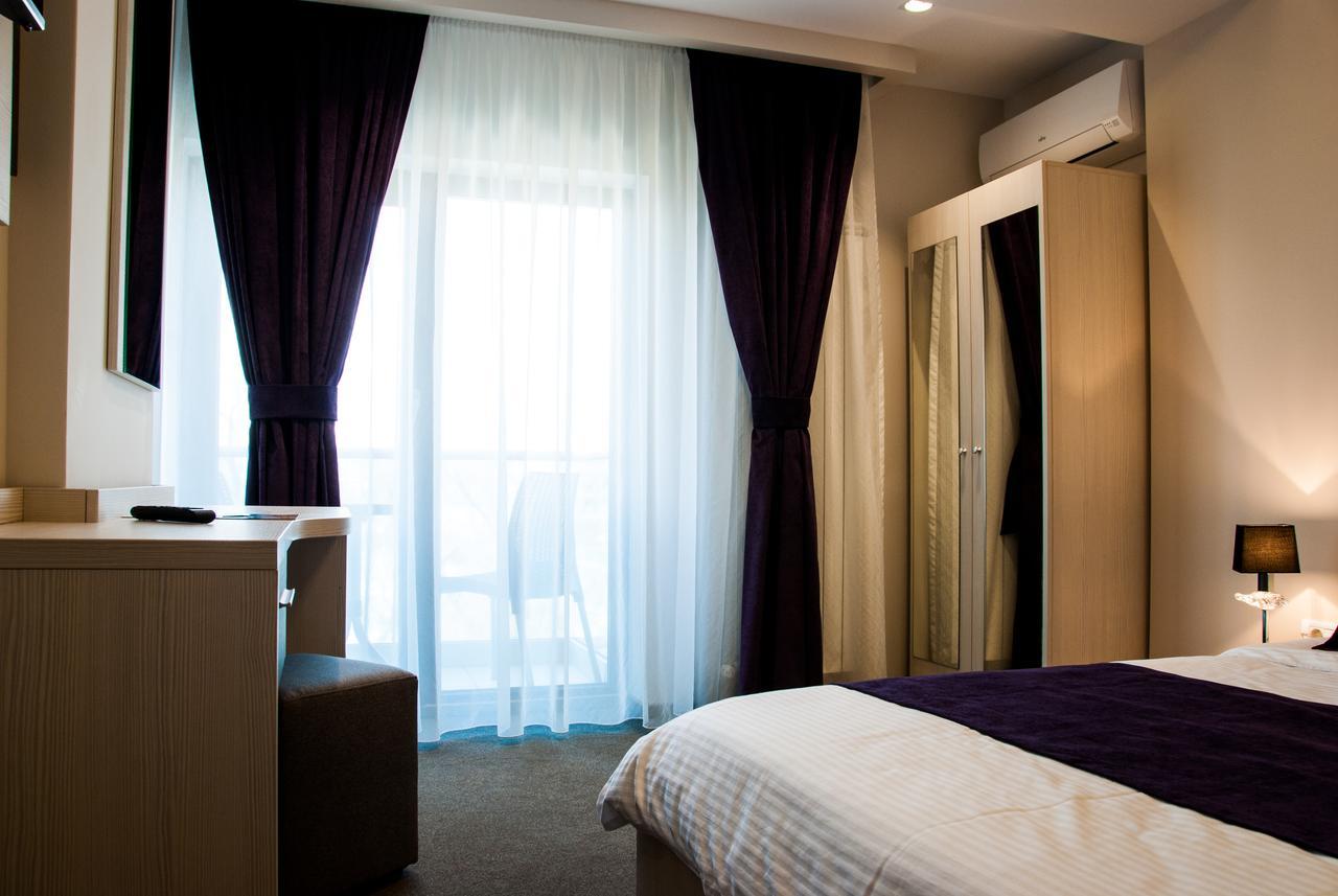 Milano Blue Mamaia Hotell Eksteriør bilde